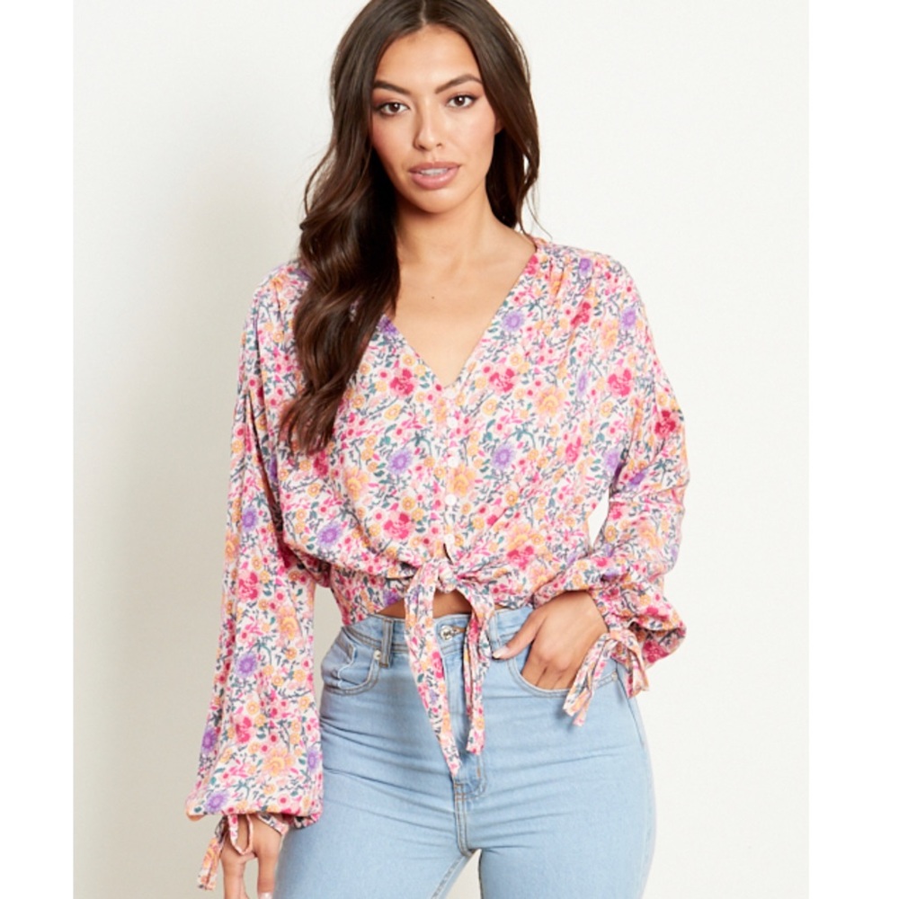 Floral print button down tie bottom blouse